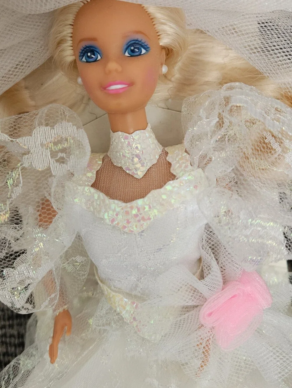 Vtg (1989) Wedding Fantasy Barbie Doll. Model # 2125.